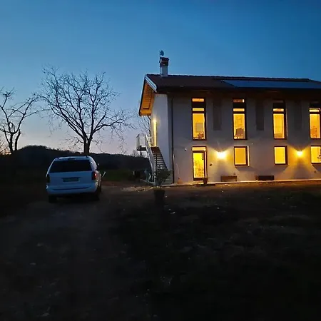 Zafferano, With Vineyard Views! Дом отдыха *
